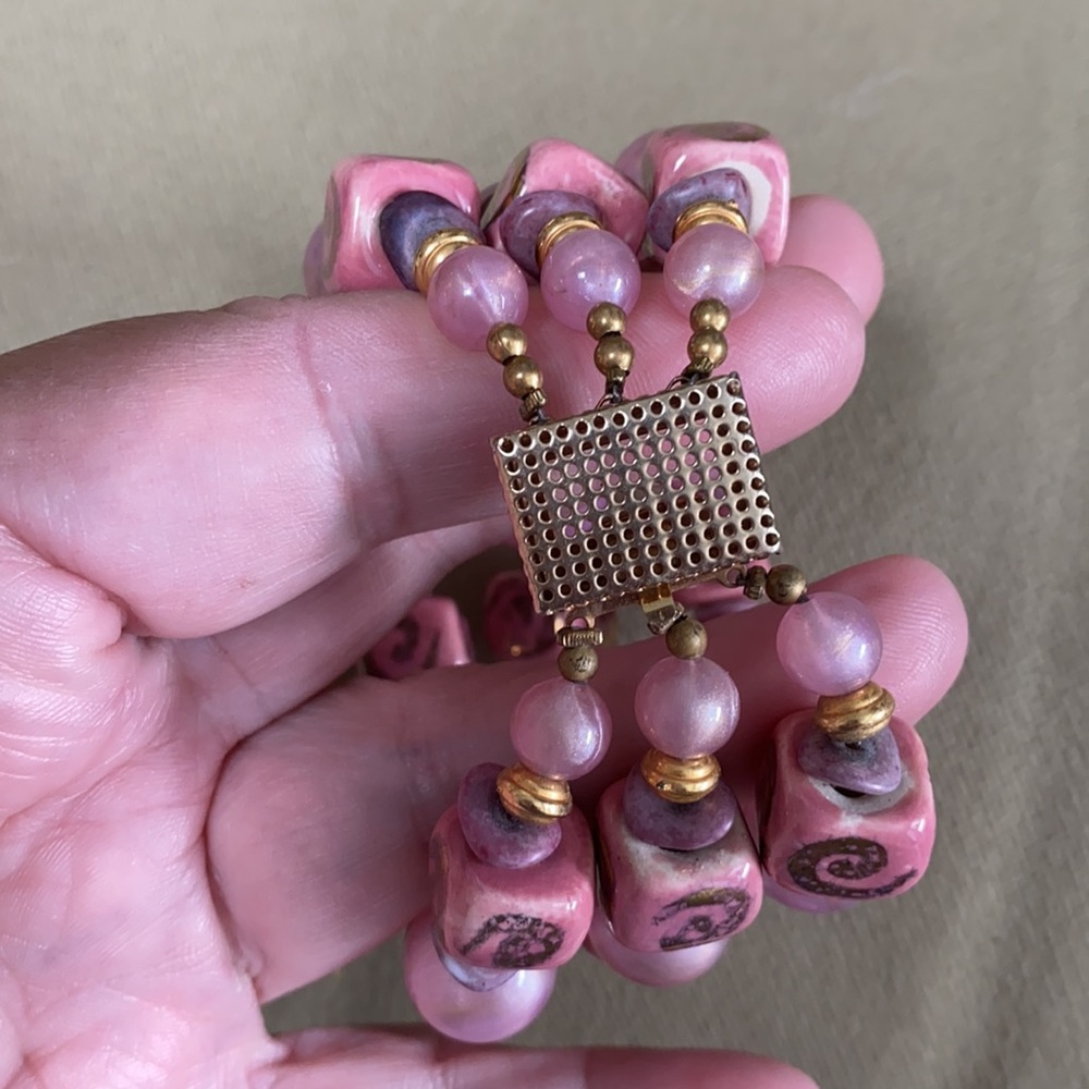 Vintage set pink glass earrings brooch bracelet - Picture 8 of 8